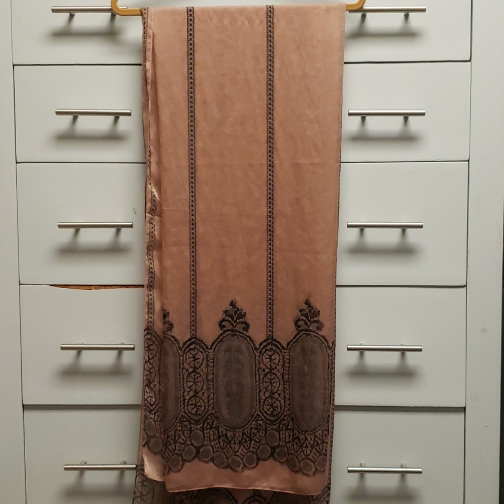 No Tag Peach & Black Scarf